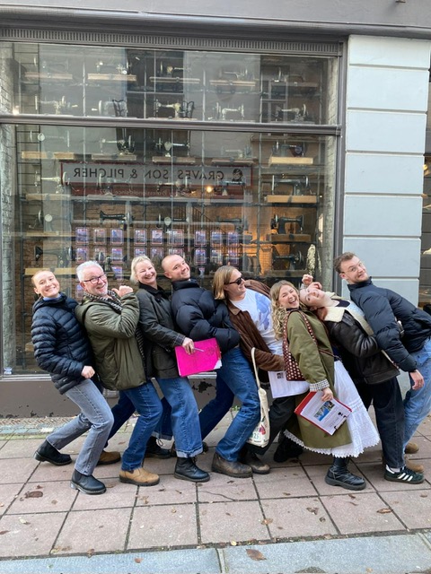 Brighton Team Building Treasure Hunts | A Black Cat Adventure